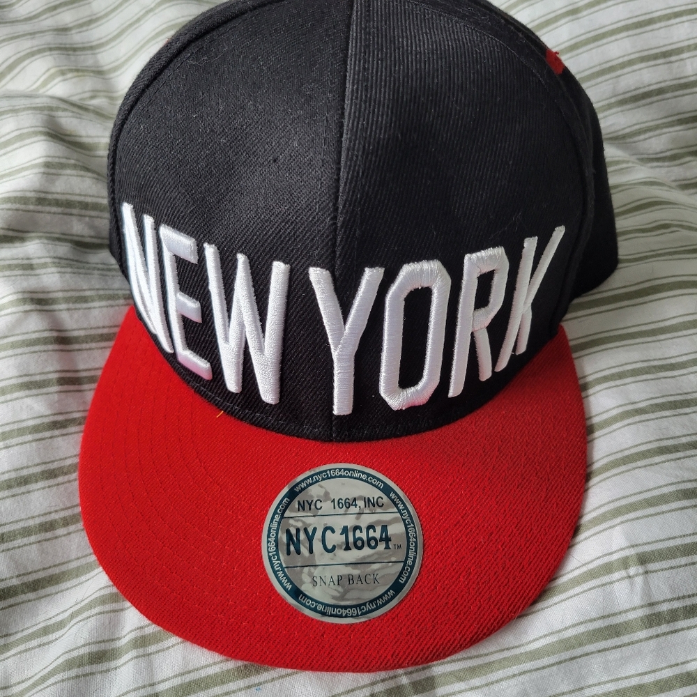 NYC 1664 Snapback Hat Cap Embroidered New York Black Red white logo